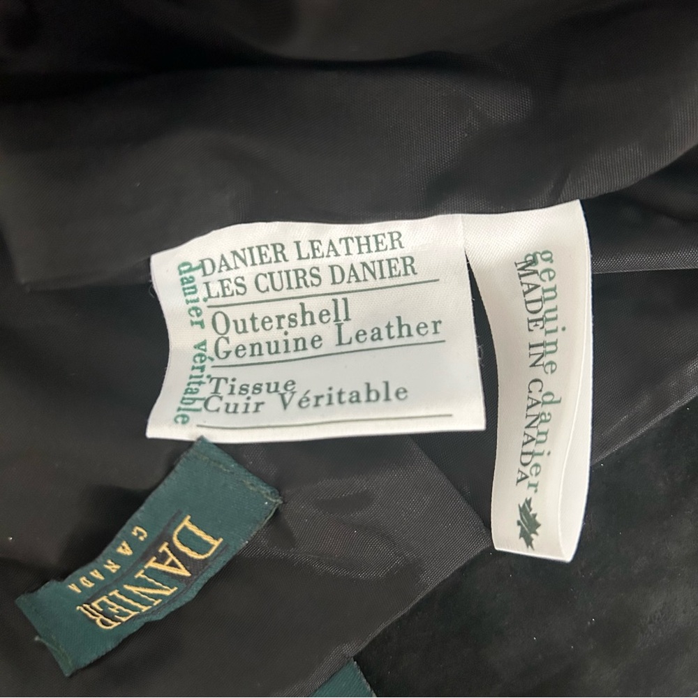 Danier Black Pencil Skirt - Picture 6 of 7